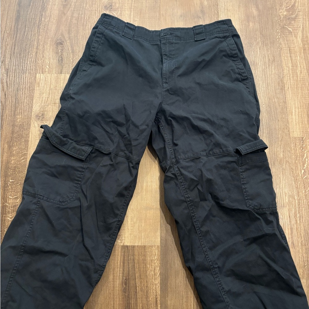 Old navy black cargo pants